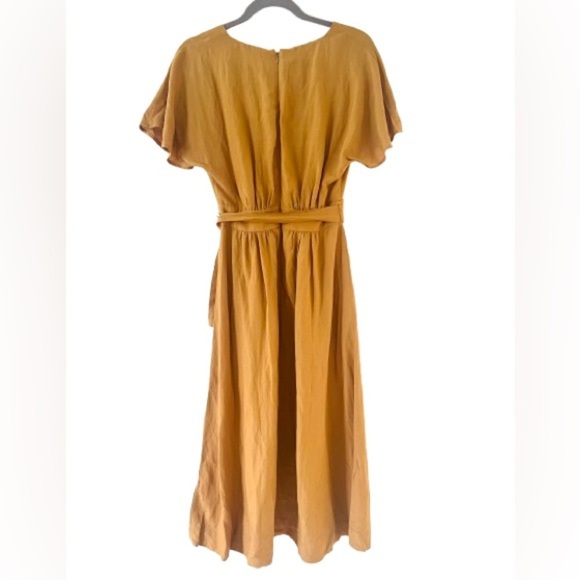 NWT Madewell Linen-Blend Dolman-Sleeve Tie-Waist Midi Dress
Toffee
Size 00 - Picture 5 of 8